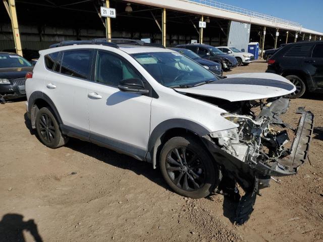 2T3RFREV1JW769022 - 2018 TOYOTA RAV4 ADVENTURE WHITE photo 4