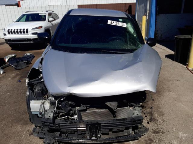 3N1CP5BV4LL571547 - 2020 NISSAN KICKS S SILVER photo 5