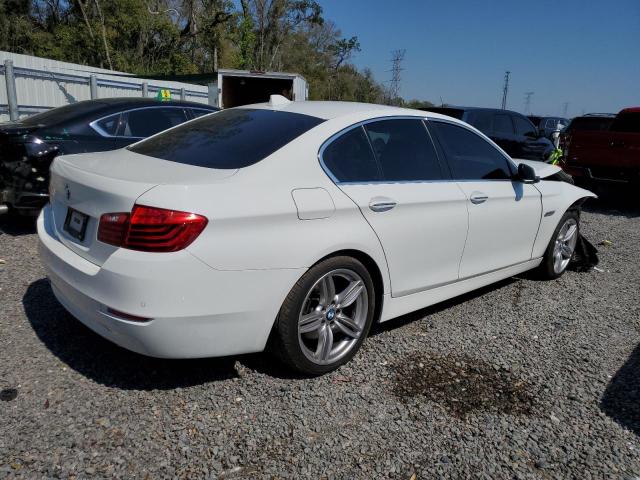 WBA5A7C5XFD621568 - 2015 BMW 528 XI WHITE photo 3