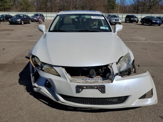 JTHCK262482021671 - 2008 LEXUS IS 250 WHITE photo 5