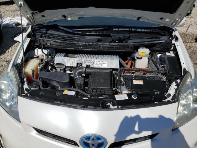 JTDKN3DU8F0397572 - 2015 TOYOTA PRIUS WHITE photo 11