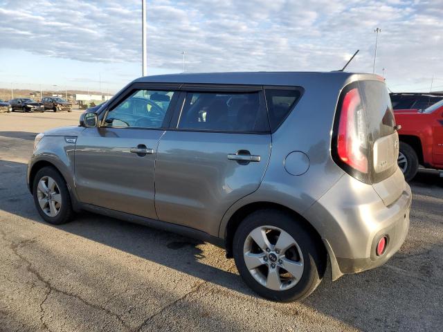 KNDJN2A20H7504049 - 2017 KIA SOUL GRAY photo 2