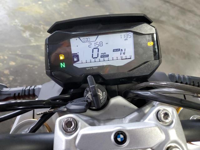 WB30G4300PRA42244 - 2023 BMW G310 R RED photo 7