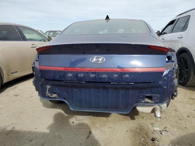 5NPEG4JA2MH112422 - 2021 HYUNDAI SONATA SE BLUE photo 6