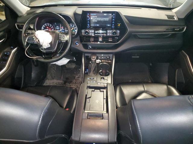 5TDGZRBH6MS063067 - 2021 TOYOTA HIGHLANDER XLE BLACK photo 8