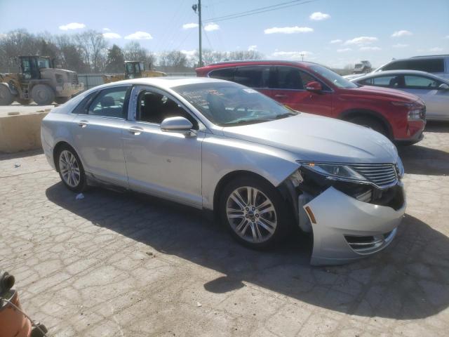 3LN6L2G94GR606974 - 2016 LINCOLN MKZ SILVER photo 4