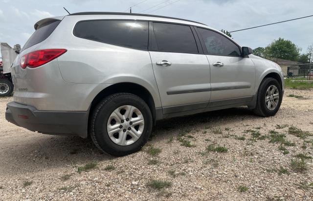 1GNEV13D49S118010 - 2009 CHEVROLET TRAVERSE LS SILVER photo 4