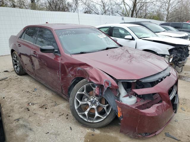 2C3CCAAG3JH321084 - 2018 CHRYSLER 300 TOURING MAROON photo 4