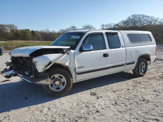 2001 CHEVROLET SILVERADO C1500, 