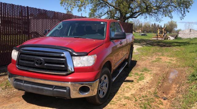 5TFRM5F10BX024835 - 2011 TOYOTA TUNDRA DOUBLE CAB SR5 RED photo 2