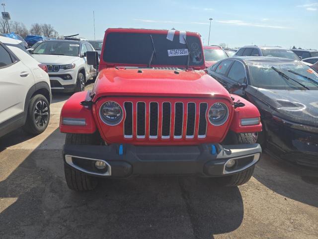 1C4JJXP65NW216189 - 2022 JEEP WRANGLER U SAHARA 4XE RED photo 5
