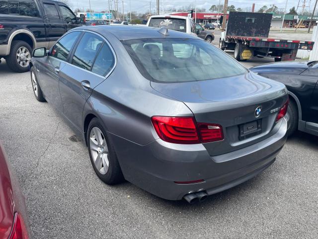 WBAXH5C51CDW08051 - 2012 BMW 528 XI GRAY photo 3