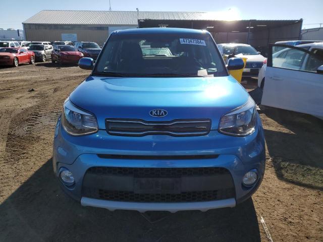 KNDJP3A57K7637506 - 2019 KIA SOUL + BLUE photo 5