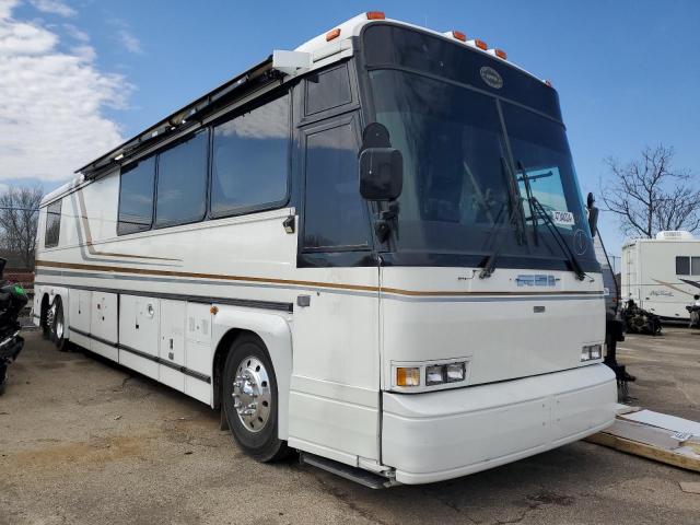 1M8GDM9A4KP042592 - 1989 MOTOR COACH INDUSTRIES TRANSIT BU WHITE photo 1