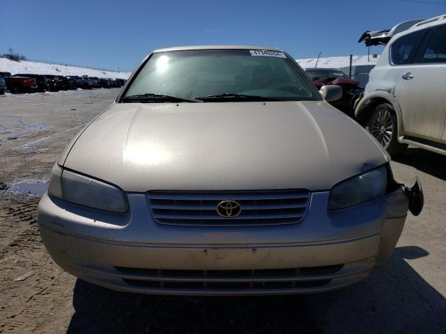 JT2BF28K8W0112202 - 1998 TOYOTA CAMRY LE GOLD photo 5