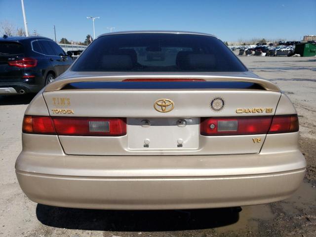JT2BF28K8W0112202 - 1998 TOYOTA CAMRY LE GOLD photo 6