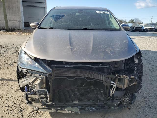2C4RC1AG4JR104322 - 2018 CHRYSLER PACIFICA L BROWN photo 5