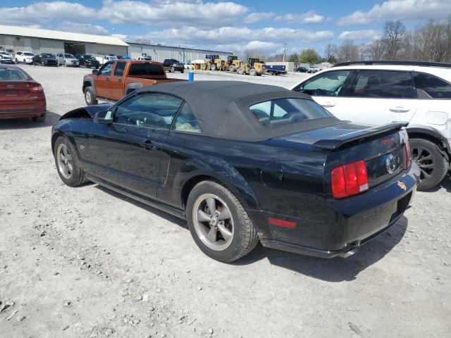 1ZVFT85H055218087 - 2005 FORD MUSTANG GT BLACK photo 2