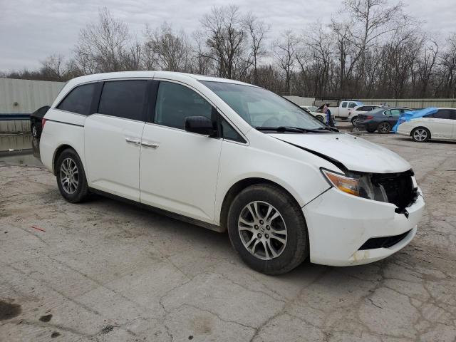 5FNRL5H68CB122082 - 2012 HONDA ODYSSEY EXL WHITE photo 4