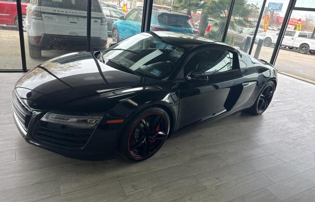 WUAAUAFG8F7001466 - 2015 AUDI R8 4.2 QUATTRO BLACK photo 2