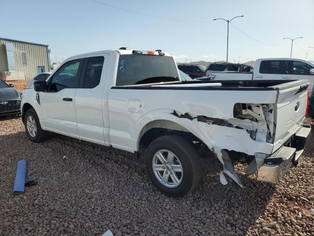 1FTEX1C52PKE91457 - 2023 FORD F150 SUPER CAB WHITE photo 2