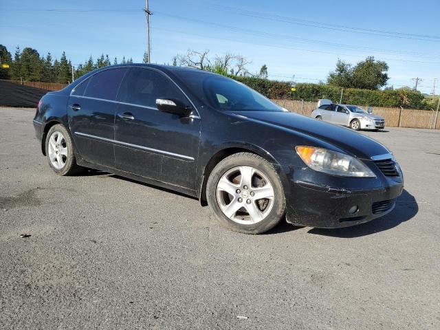 JH4KB16618C004684 - 2008 ACURA RL BLACK photo 4