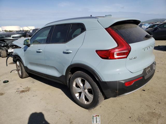 YV4AC2HK4K2124161 - 2019 VOLVO XC40 T4 MOMENTUM BLUE photo 3