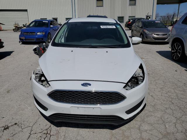 1FADP3F29GL230075 - 2016 FORD FOCUS SE WHITE photo 5