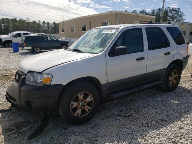 2006 FORD ESCAPE XLT, 