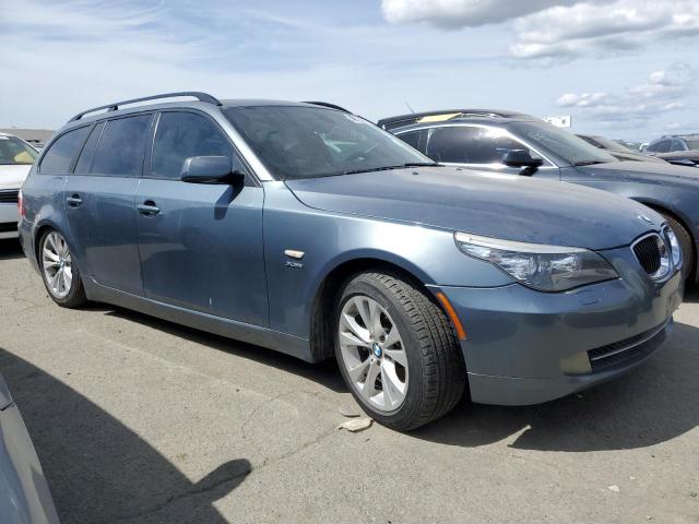 WBAPT73599CX02607 - 2009 BMW 5 SERIES XI ნაცრისფერი ფოტო 4