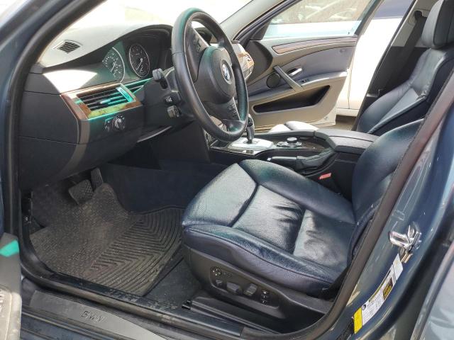 WBAPT73599CX02607 - 2009 BMW 5 SERIES XI ნაცრისფერი ფოტო 7