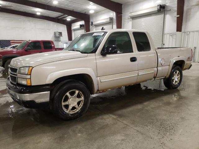 2006 CHEVROLET SILVERADO K1500, 