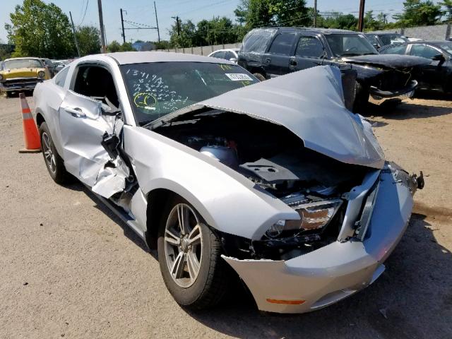 2012 FORD MUST, null