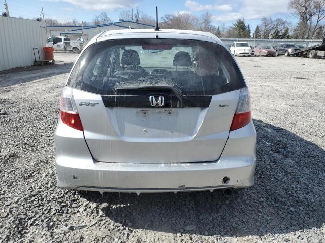 JHMGE8G37DC061945 - 2013 HONDA FIT SILVER photo 6