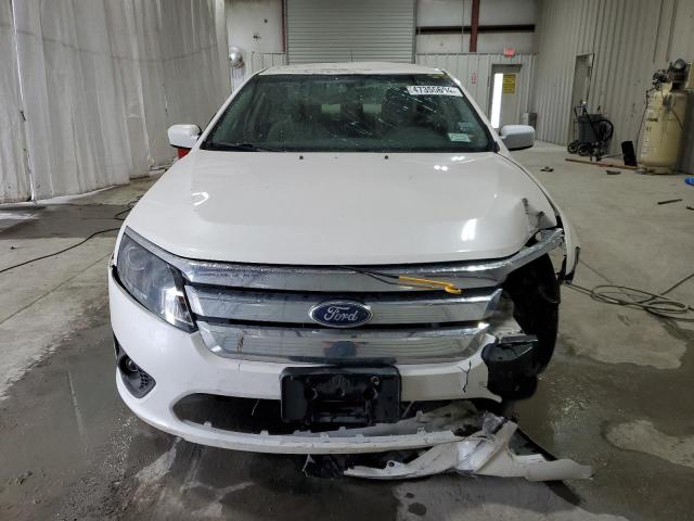 3FAHP0HA8AR297182 - 2010 FORD FUSION SE WHITE photo 5