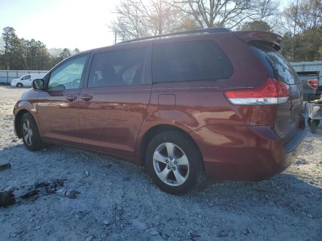 5TDKK3DC8BS004502 - 2011 TOYOTA SIENNA LE RED photo 2