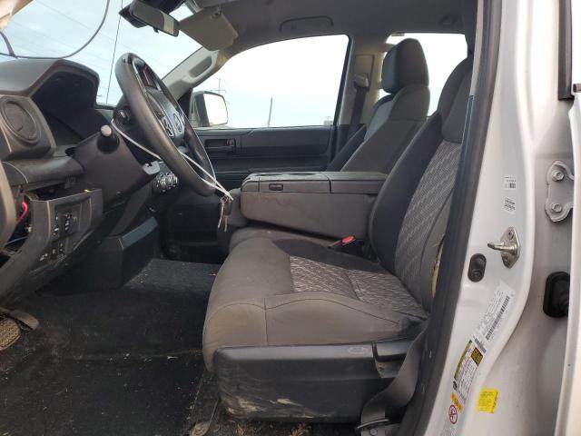 5TFUW5F1XJX733520 - 2018 TOYOTA TUNDRA DOUBLE CAB SR/SR5 WHITE photo 7