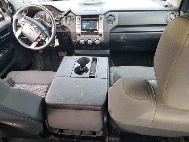 5TFUW5F1XJX733520 - 2018 TOYOTA TUNDRA DOUBLE CAB SR/SR5 WHITE photo 8