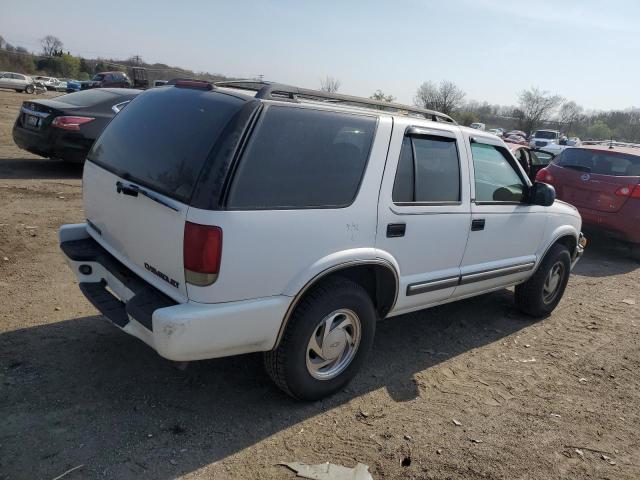 1GNDT13W61K234350 - 2001 CHEVROLET BLAZER WHITE photo 3