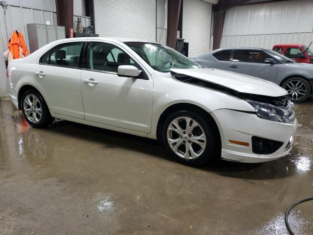 3FAHP0HAXCR441740 - 2012 FORD FUSION SE WHITE photo 4