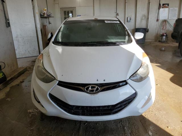 KMHDH6AE2DU016721 - 2013 HYUNDAI ELANTRA CO GS WHITE photo 5