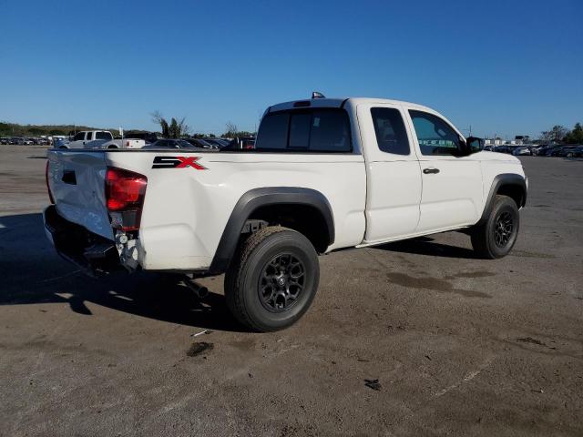 3TYRX5GN3NT046545 - 2022 TOYOTA TACOMA ACCESS CAB თეთრი ფოტო 3