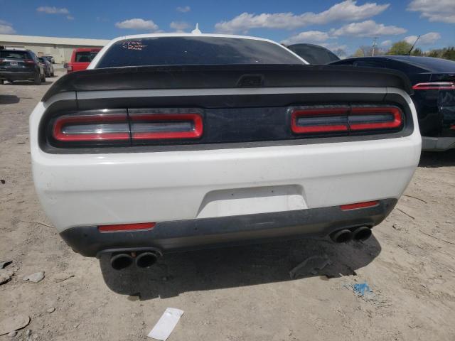 2C3CDZFJ4KH508805 - 2019 DODGE CHALLENGER R/T SCAT PACK WHITE photo 6