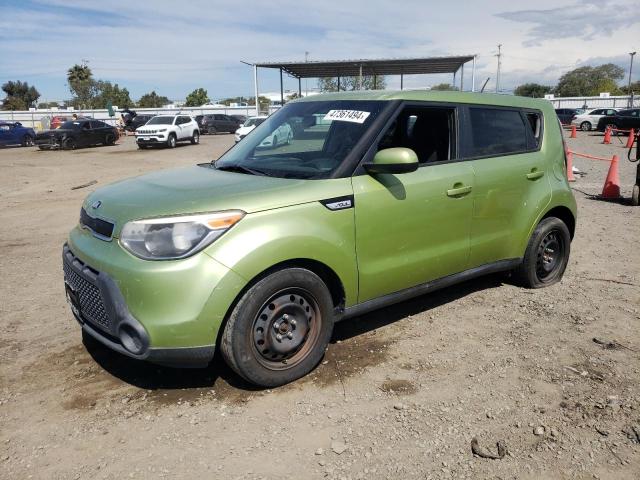 KNDJN2A25F7773113 - 2015 KIA SOUL GREEN photo 1