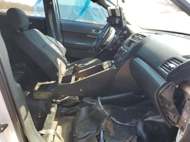 1FM5K8AR6HGC66956 - 2017 FORD EXPLORER POLICE INTERCEPTOR თეთრი ფოტო 7