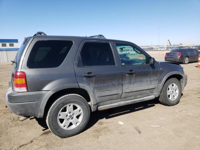 1FMYU04122KA69947 - 2002 FORD ESCAPE XLT GRAY photo 3