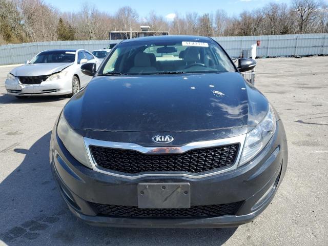 5XXGM4A75DG133072 - 2013 KIA OPTIMA LX BLACK photo 5