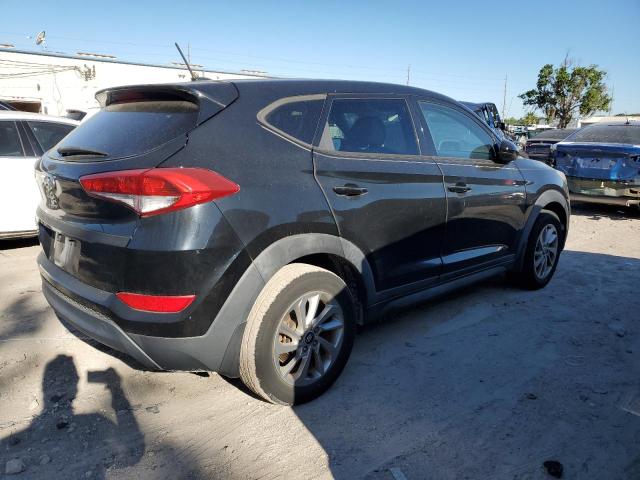 KM8J23A47GU060535 - 2016 HYUNDAI TUCSON SE BLACK photo 3