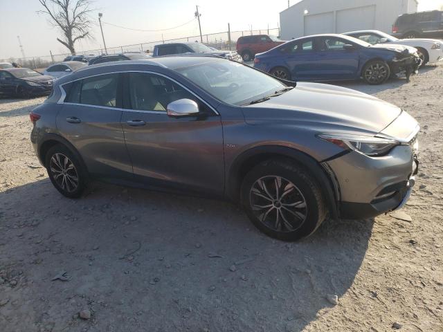 SJKCH5CR0HA022273 - 2017 INFINITI QX30 BASE Silber Foto 4