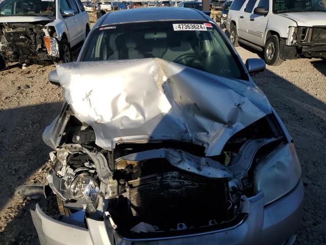 KL1TD56638B242511 - 2008 CHEVROLET AVEO BASE SILVER photo 5